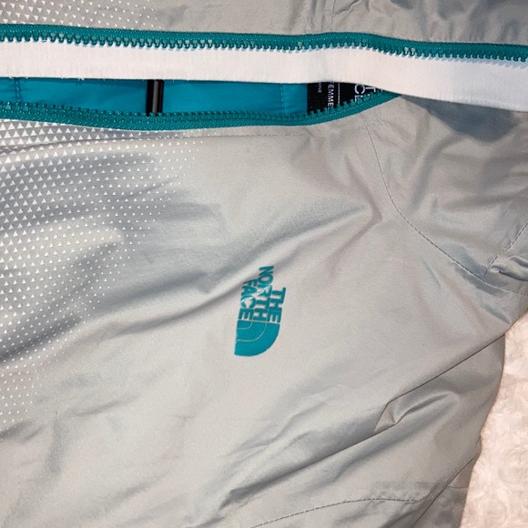 Winter coat - Picture 2 of 7